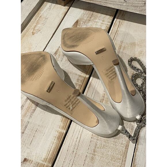 Billinin Dianna White Pointed Toe Heel's With Rhinestone Strap Women's Shoe 6 - Picture 5 of 7